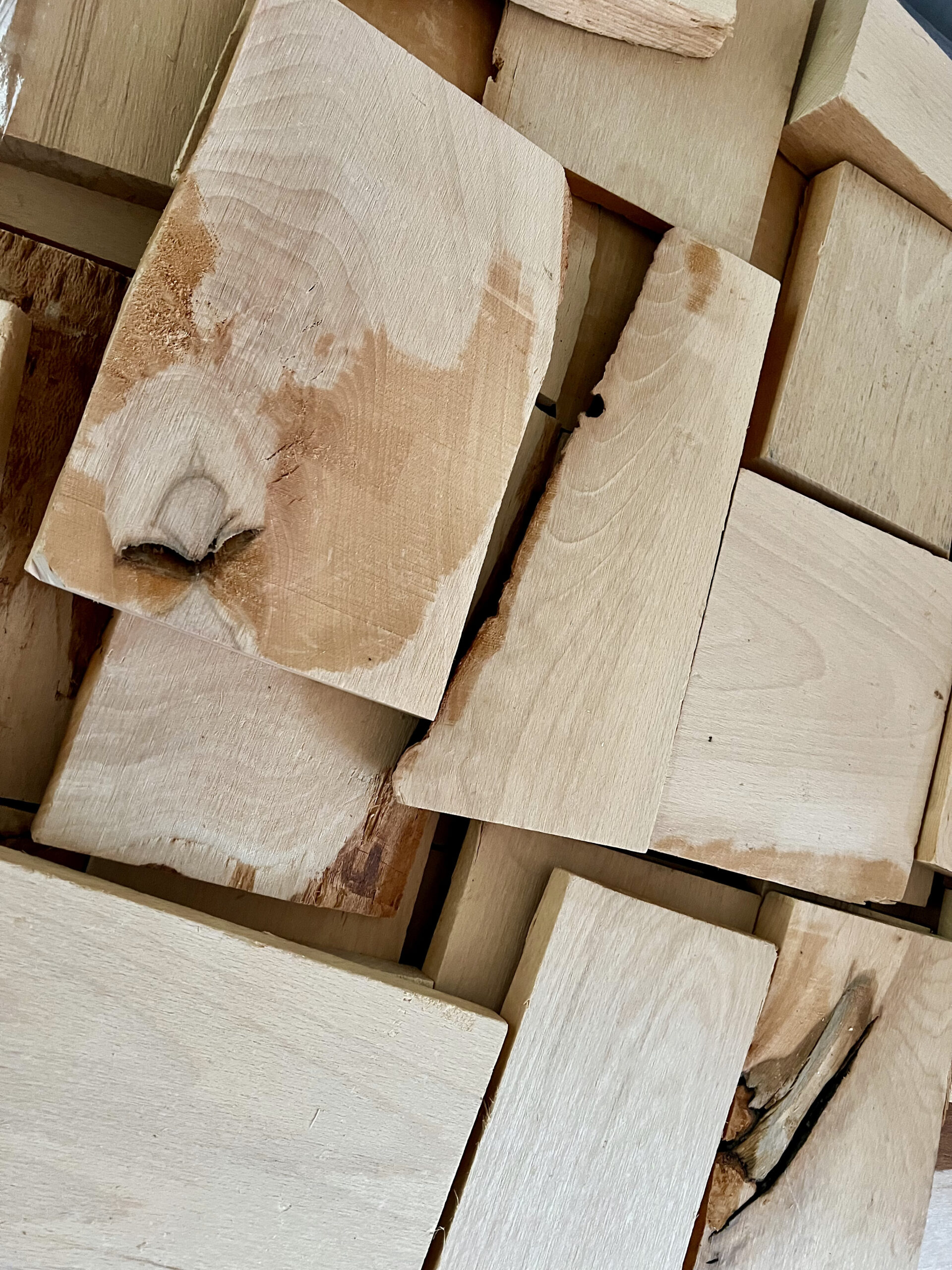 Holzplatten Buche kammergetrocknet - loses Restholz zum Verbrennen – Bild 5