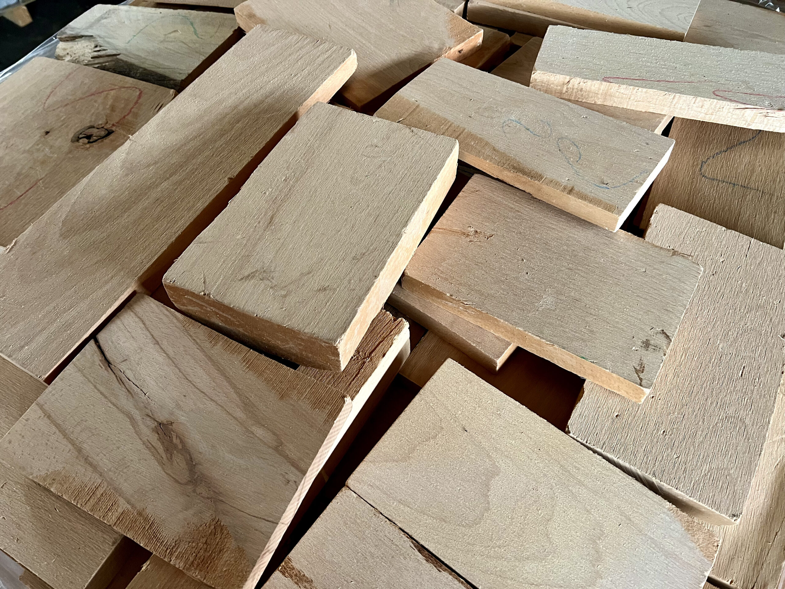 Holzplatten Buche kammergetrocknet - loses Restholz zum Verbrennen – Bild 7